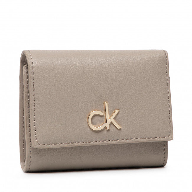 Calvin Klein bež ženski novčanik (K60K608456-PFC) 1