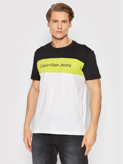 Calvin Klein bijela muška majica (J30J320184-YAF) 1