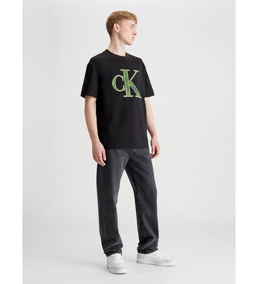 Calvin Klein crna muška majica sa zelenim slovima