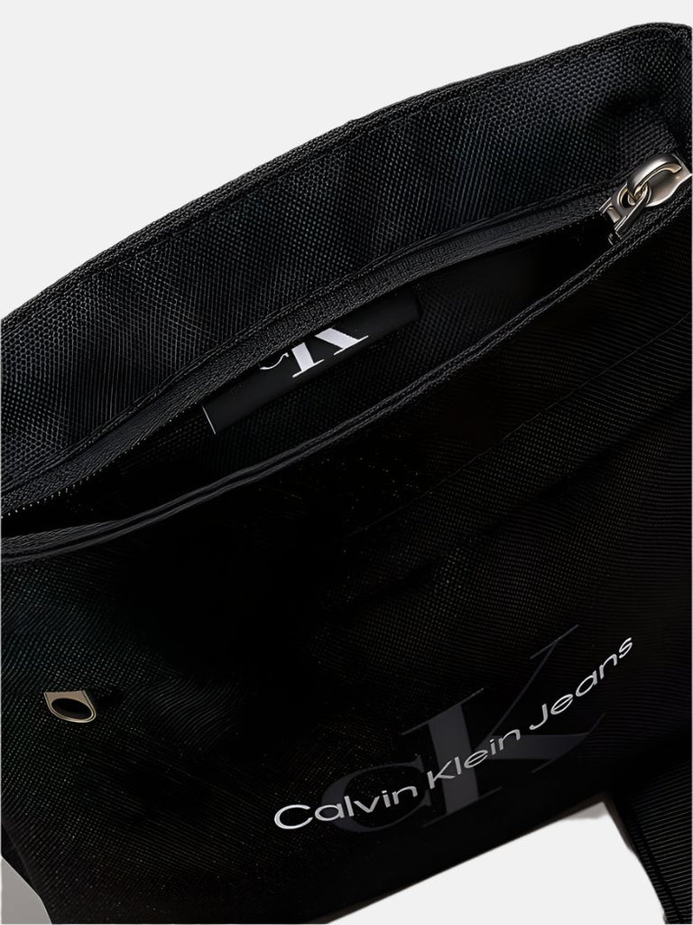 Calvin Klein crna muška torba sa teksturnim uzorkom-[SKU]