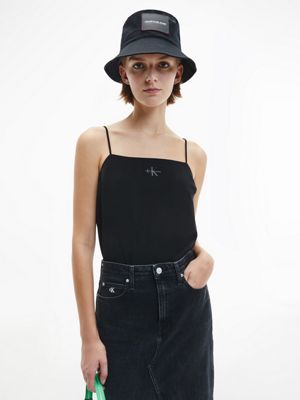 Calvin Klein crna ženska majica (J20J215597-BEH) 1