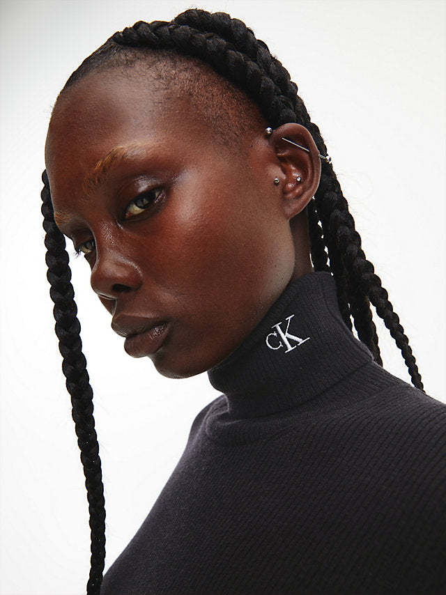 Calvin Klein crni ženski džemper (J20J219779-BEH) 3