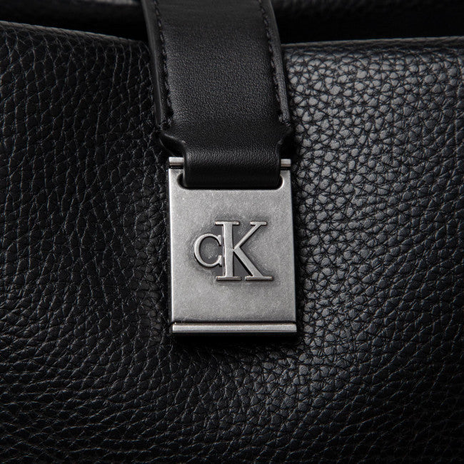 Calvin Klein crna ženska torba (K60K608390-BDS) 4