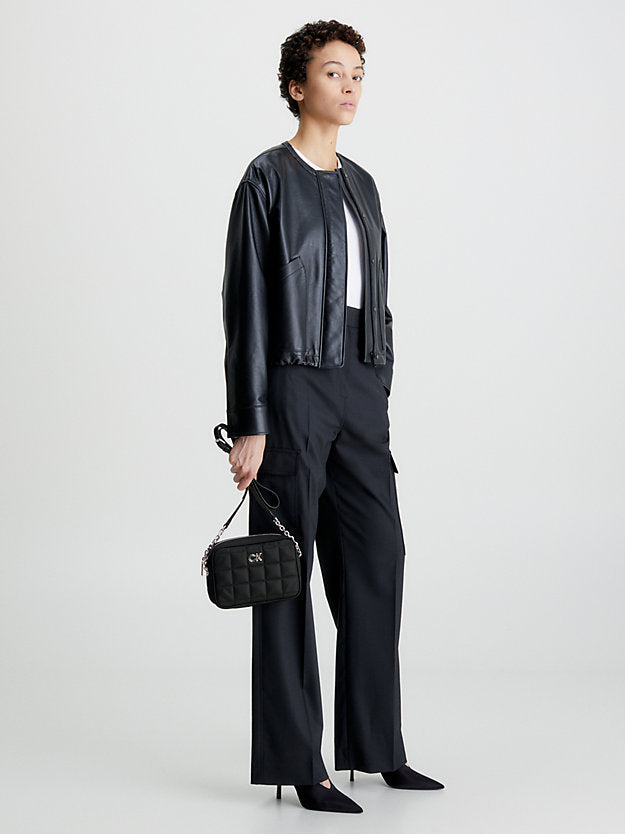 Calvin Klein crna ženska torba (K60K610640-BAX) 1