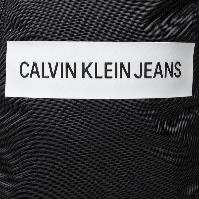 Calvin Klein crni muški ruksak (K50K506936-BDS) 3