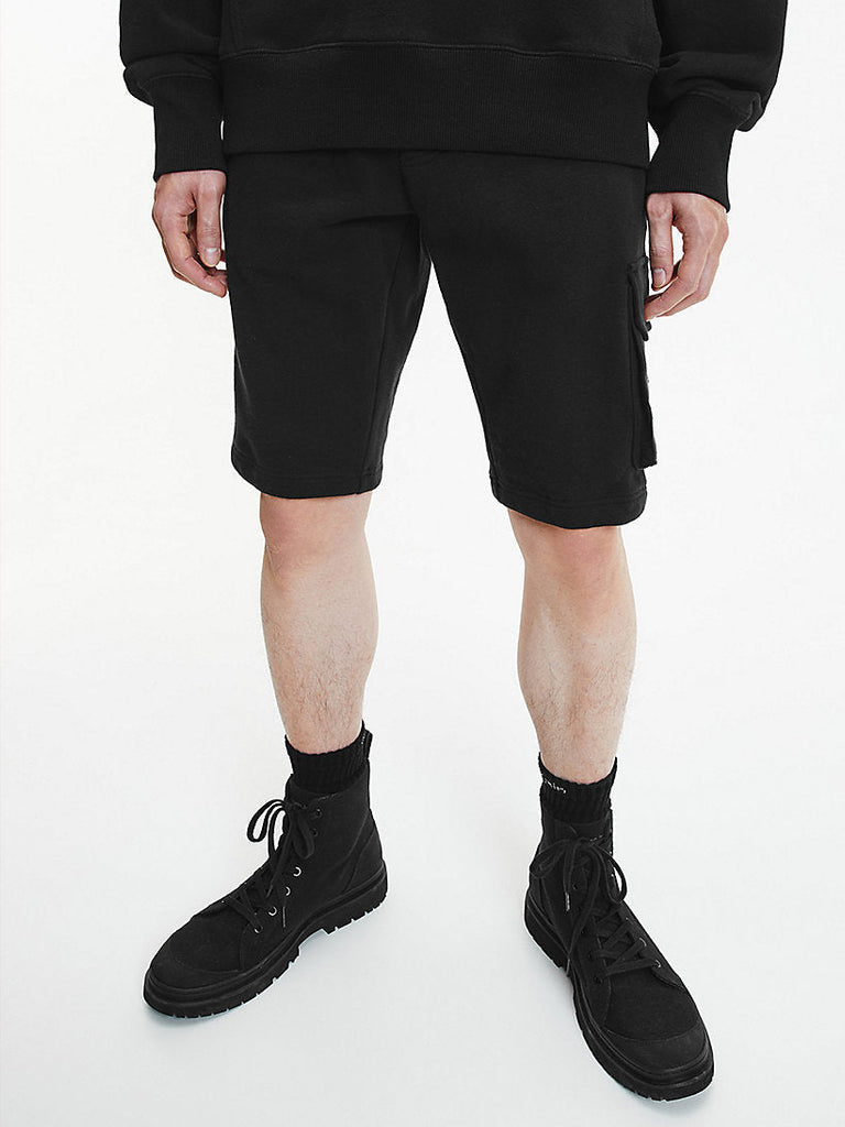 Calvin Klein crni muški šorc (J30J320073-BEH) 1