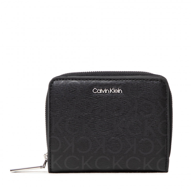 Calvin Klein crni ženski novčanik (K60K609996-0GJ) 1