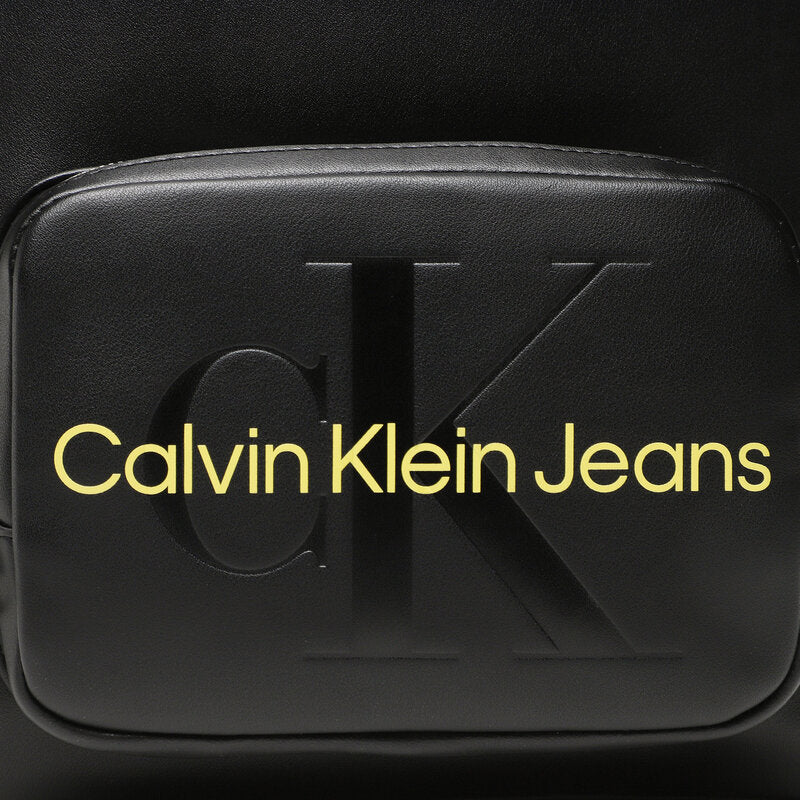 Calvin Klein crni ženski ruksak (K60K610677-0GN) 3