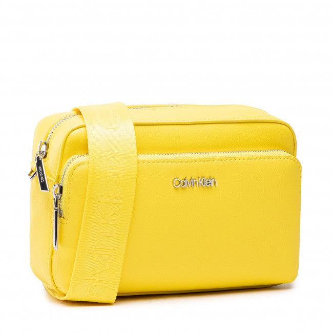 Calvin Klein žuta ženska torba (K60K608410-ZBE) 2