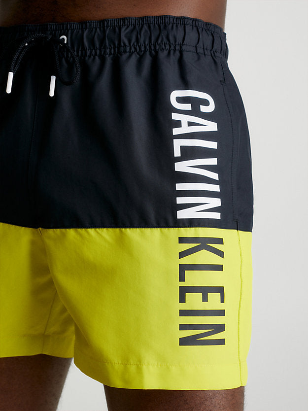 Calvin Klein žuti muški kupaći (KM0KM00796-LRF) 3