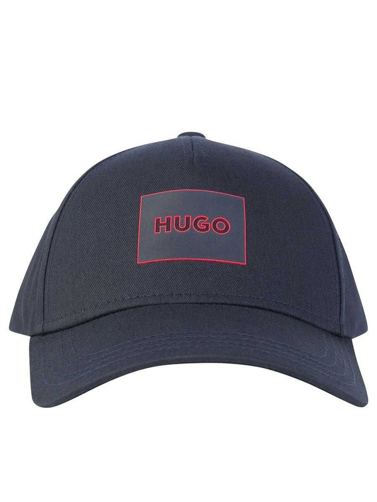 Hugo plava muška kapa sa crvenim obrubom