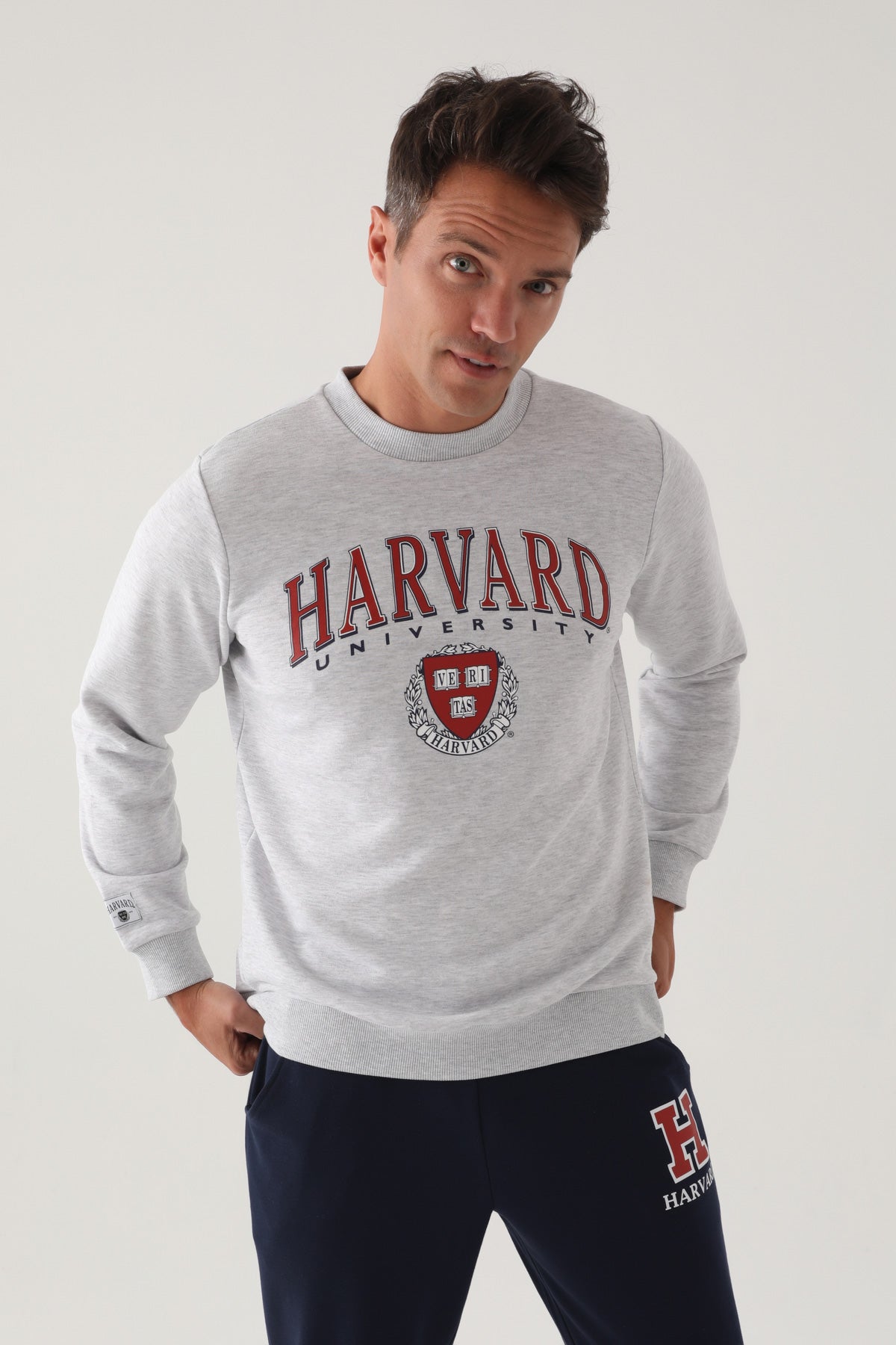 Harvard bijela muška dukserica sa okruglim izrezom