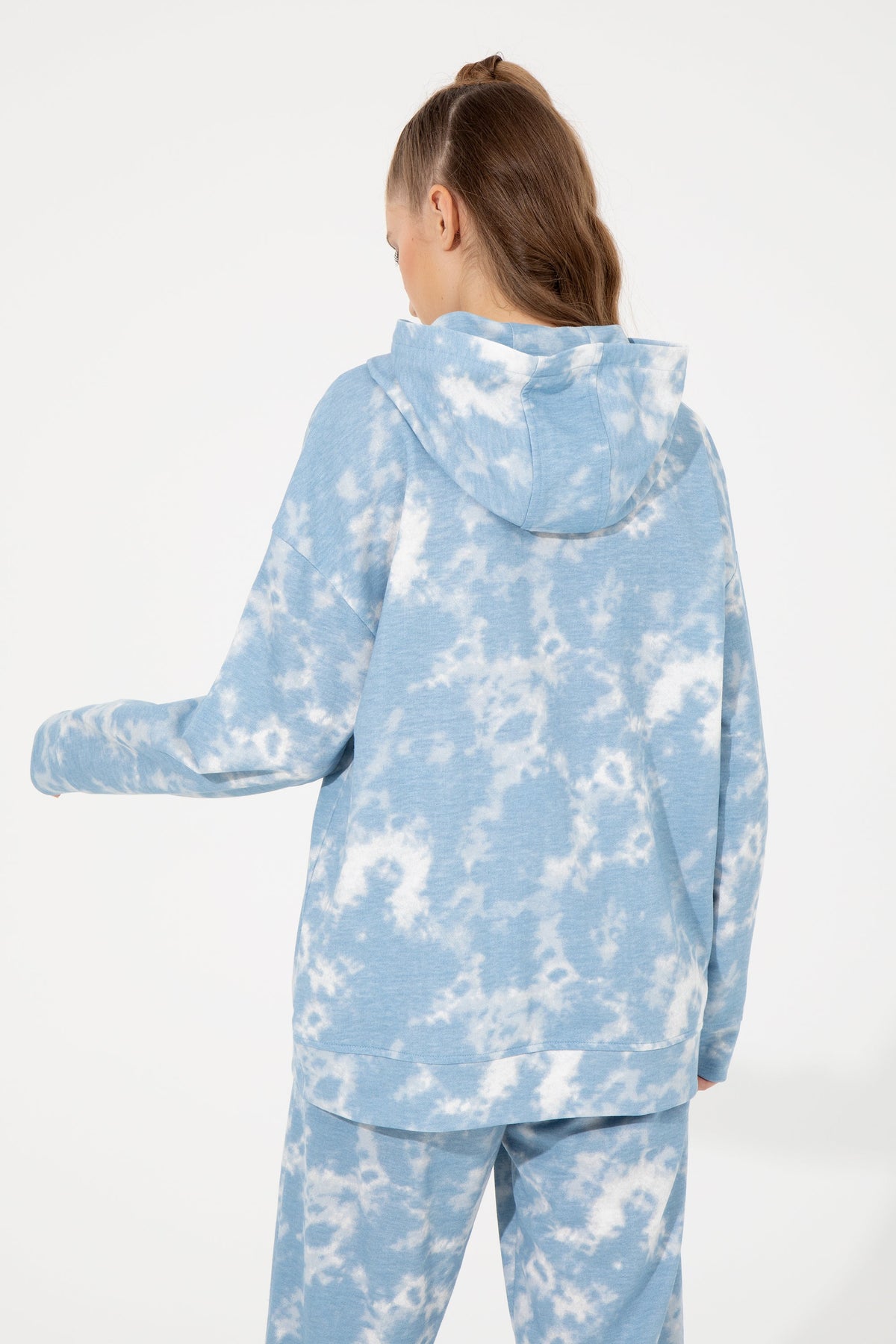 U.S. Polo Assn. svijetloplava ženska majica dugih rukava s tie-dye uzorkom i NYC printom