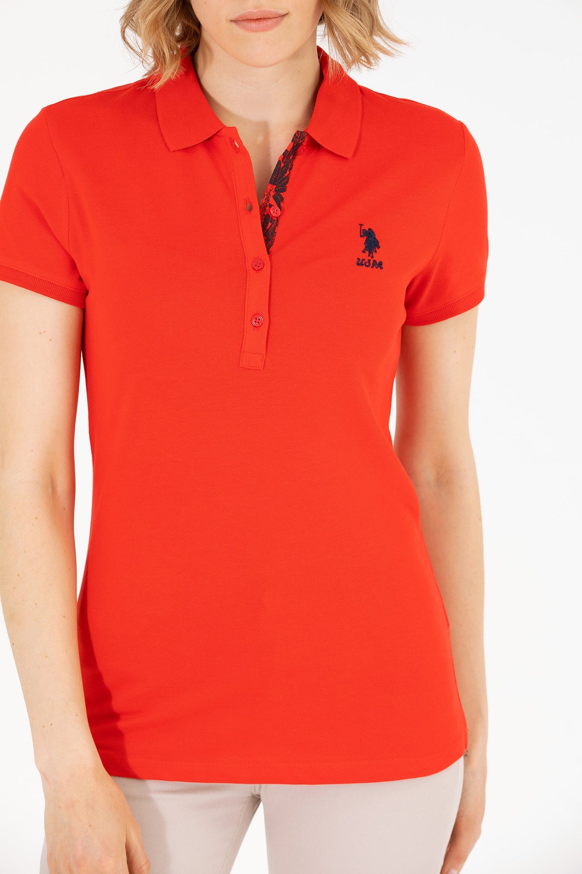 U.S. Polo Assn. crvena ženska polo majica s tamnom kopčom