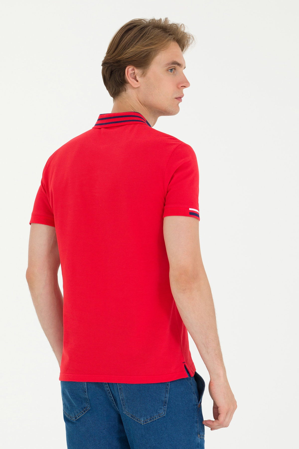U.S. Polo Assn. crvena muška polo majica s prugastom kragnom i printom na prsima