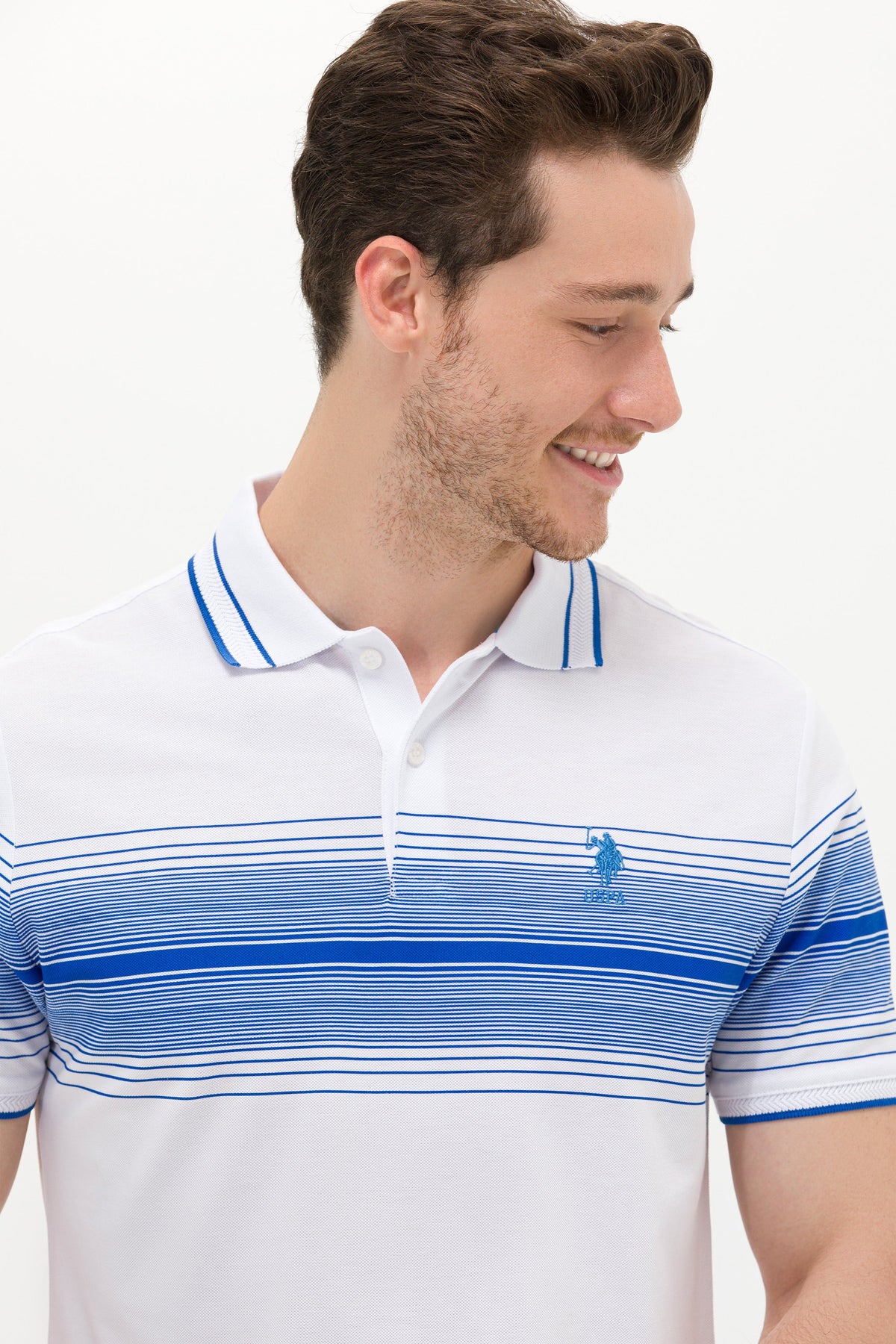 U.S. Polo Assn. bijela muška polo majica s plavim prugama u prelazu