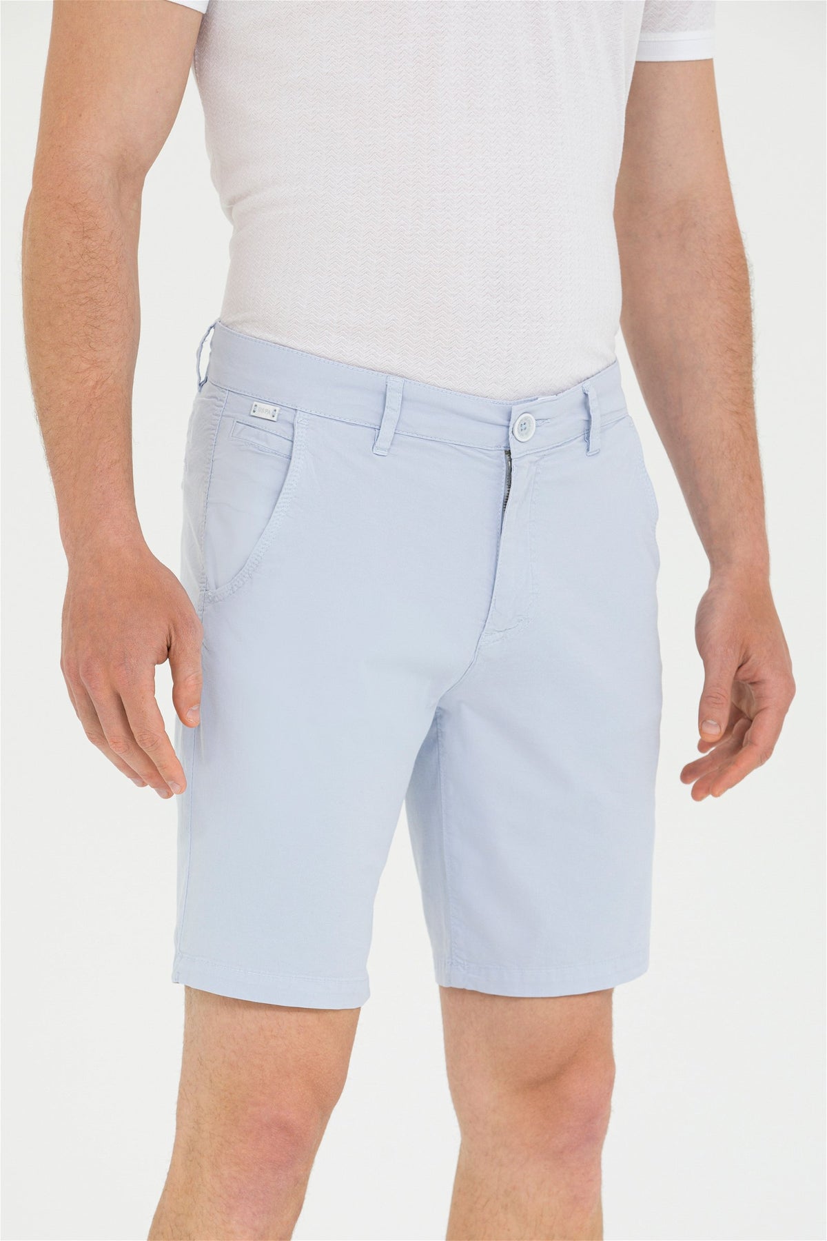 U.S. Polo Assn. svijetloplavi muški chino šorc