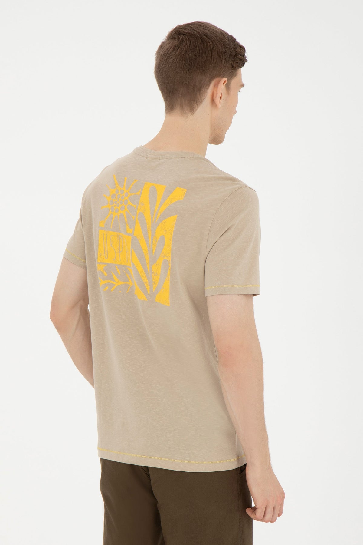 U.S. Polo Assn. svijetla khaki muška majica s okruglim izrezom i malim natpisom