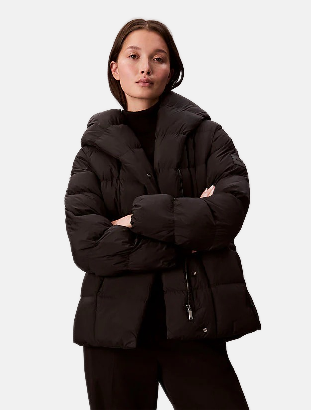 Calvin Klein crna ženska jakna s puf rukavima