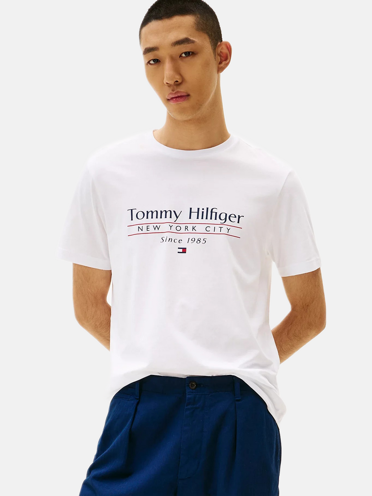 Tommy Hilfiger bijela muška majica s natpisom-[SKU]