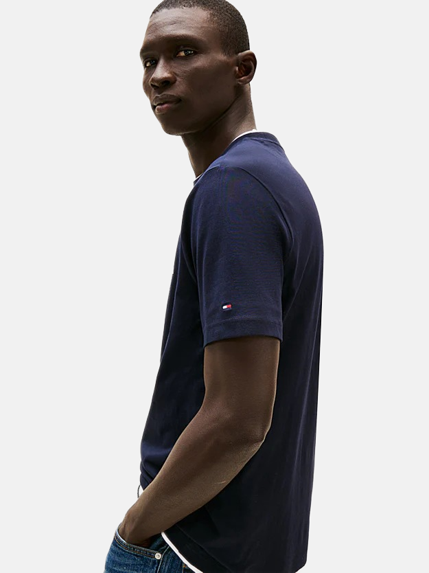 Tommy Hilfiger plava muška majica s kontrastnim detaljima-[SKU]