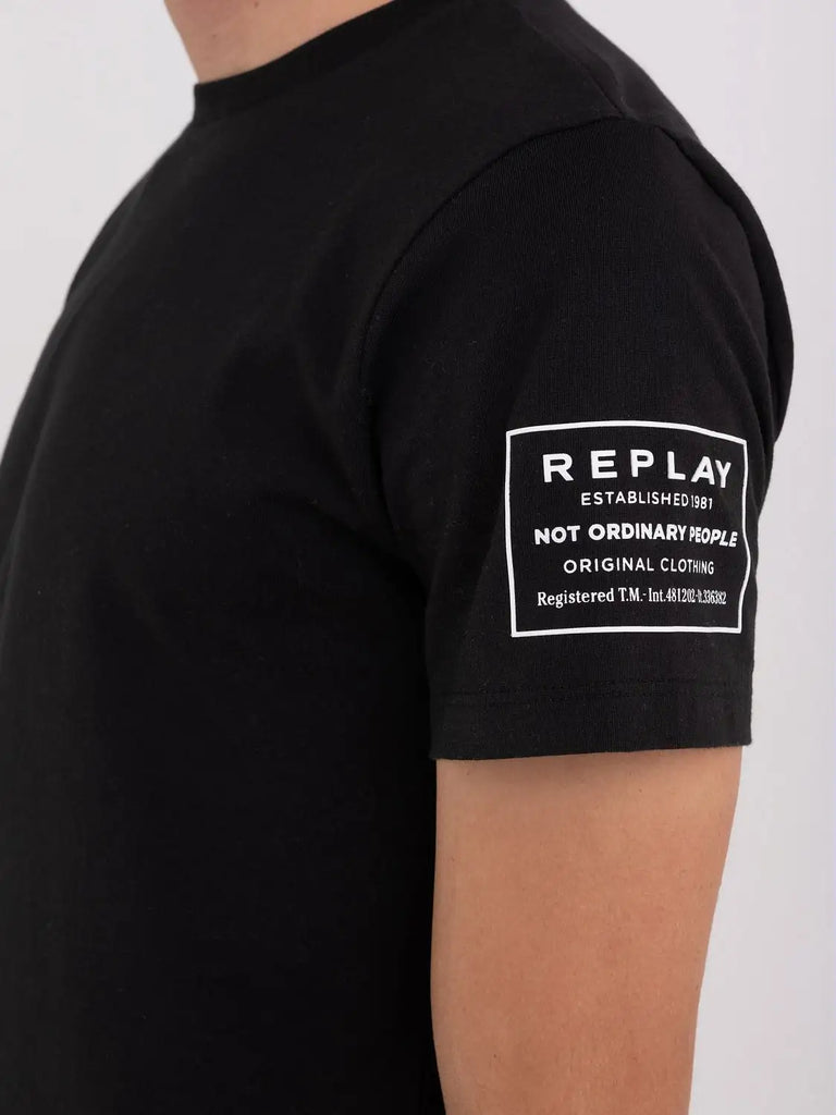 Replay crna muška majica sa detaljem na rukavu