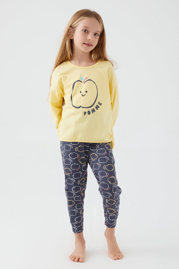 RolyPoly žuta pidžama za djevojčice s voćnim motivima