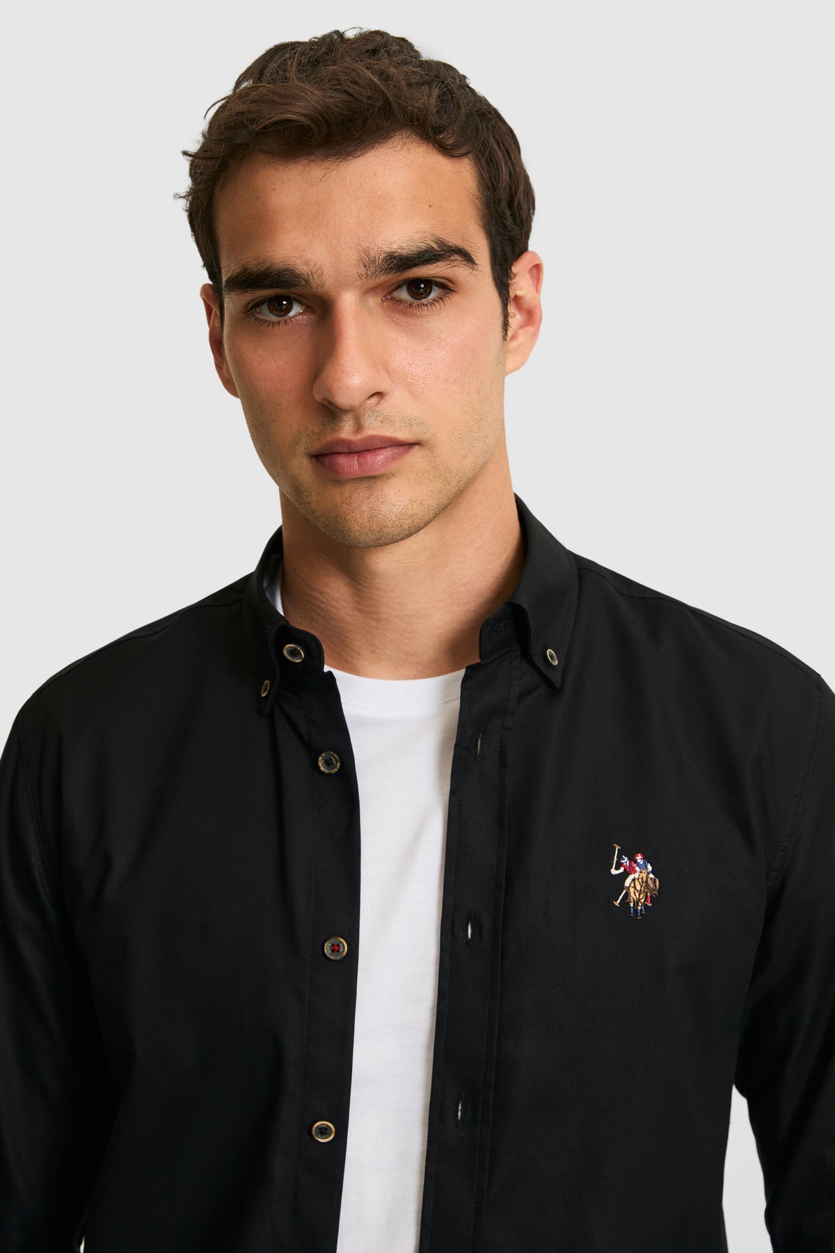 U.S. Polo Assn. crna muška uska button-down košulja