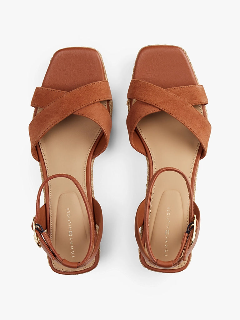 Tommy Hilfiger smeđe ženske sandale sa platformom-[SKU]