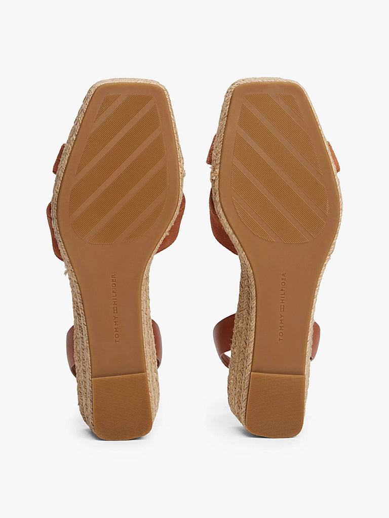 Tommy Hilfiger smeđe ženske sandale sa platformom-[SKU]