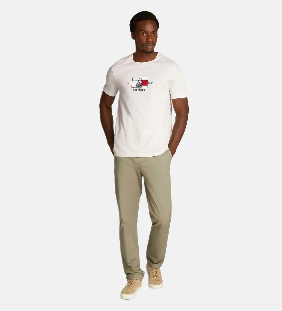 Tommy Hilfiger bijela muška majica s grafičkim printom-[SKU]