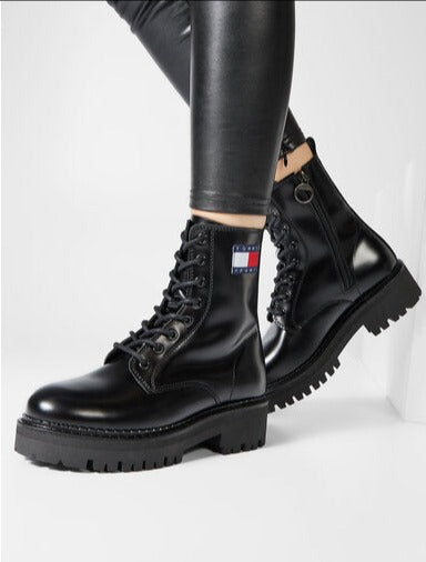 Tommy Hilfiger crne ženske kožne čizme na platformi