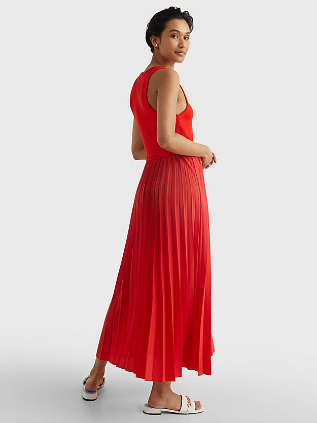 Tommy Hilfiger crvena ženska haljina s naborima