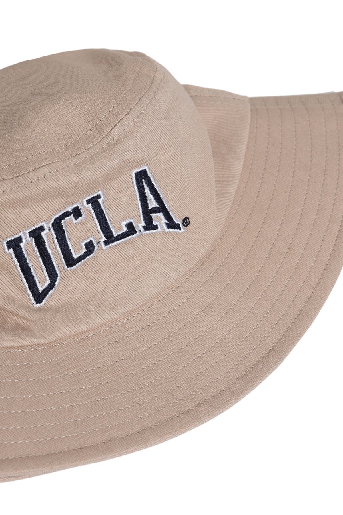 UCLA bež unisex šešir bucket s tamno plavim UCLA natpisom