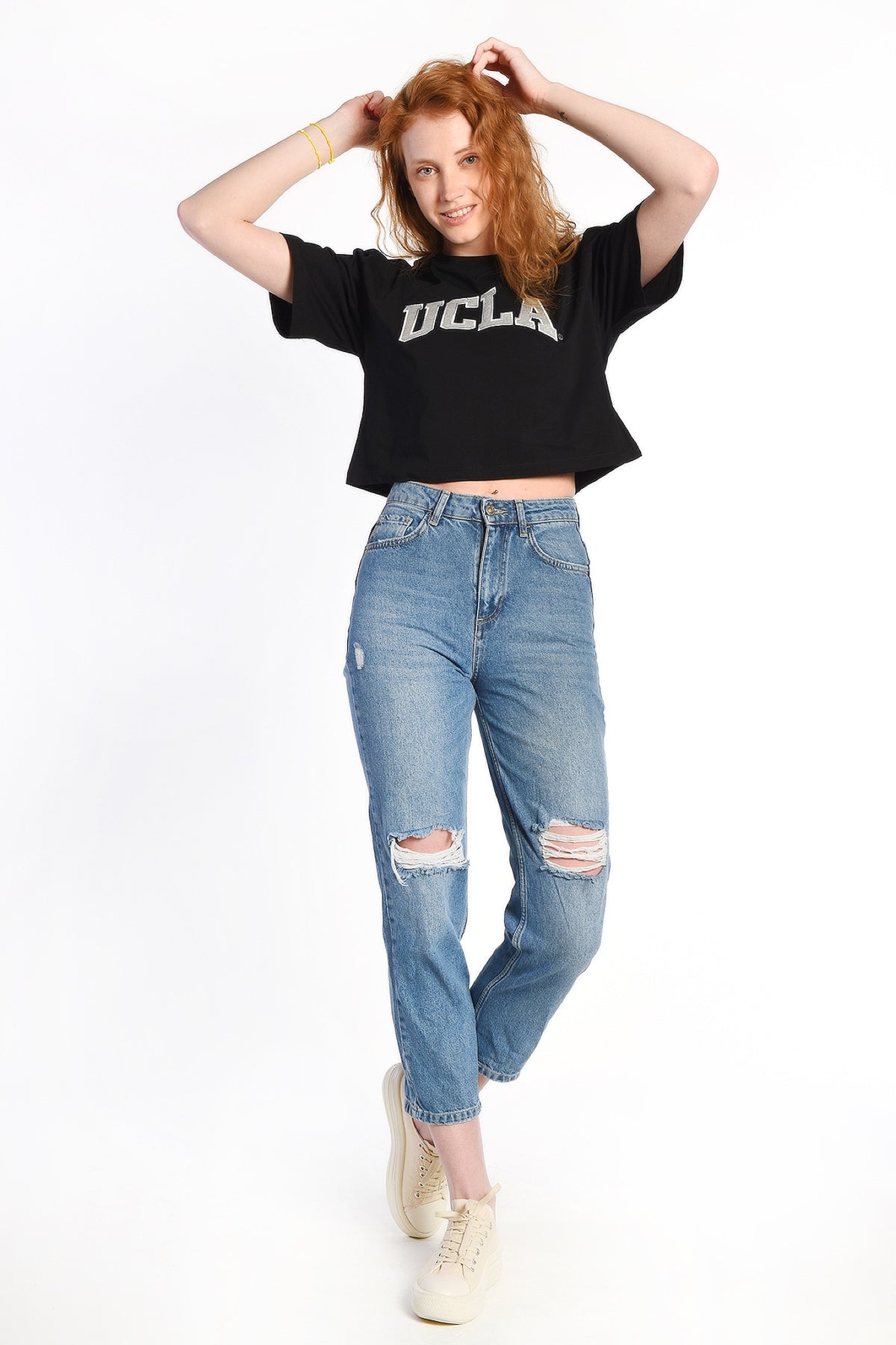 UCLA crna ženska kratka majica kratkih rukava oversize kroja s bijelim UCLA printom