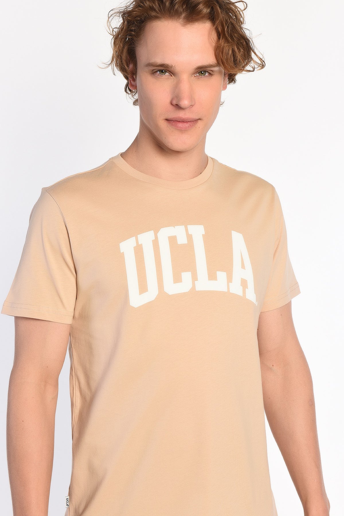 UCLA bež muška majica kratkih rukava s velikim bijelim UCLA natpisom