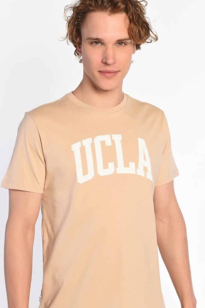 UCLA bež muška majica sa velikim slovima