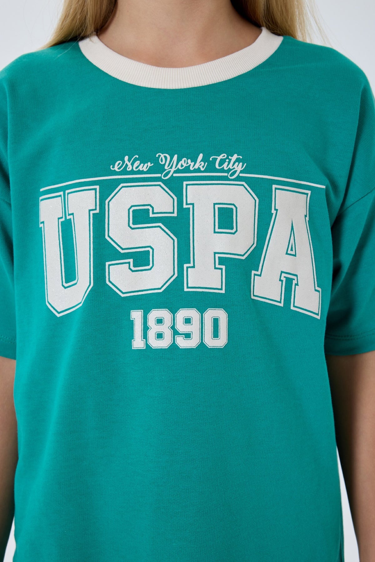 U.S. Polo Assn. zeleni komplet majice i šorca za djevojčice s USPA 1890 printom