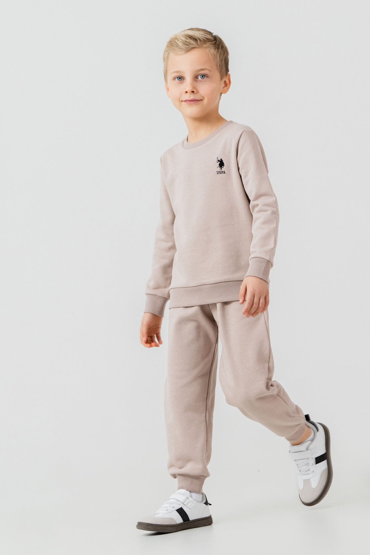 U.S. Polo Assn. bež komplet trenerke za dječake s malim vezenim logom