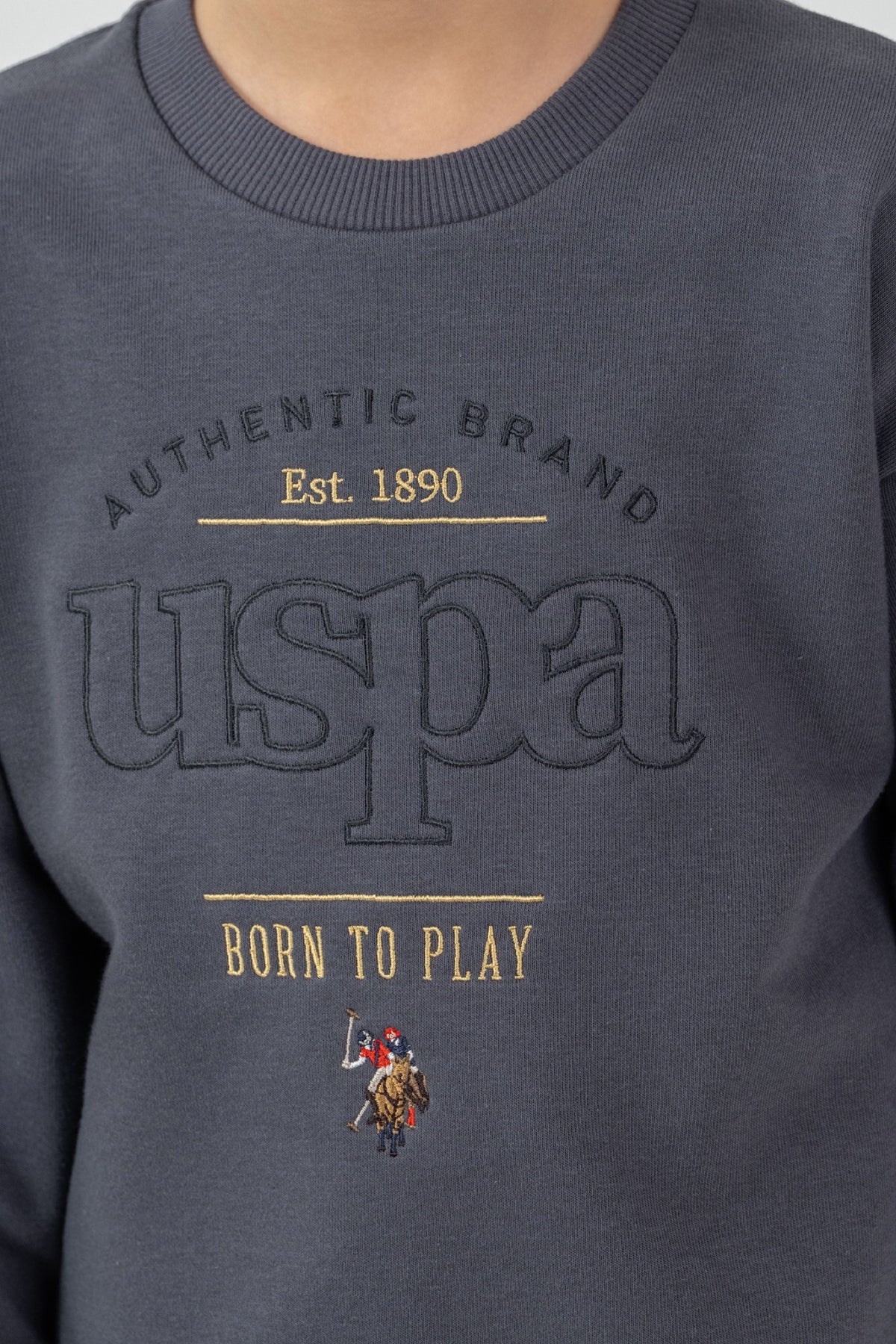 U.S. Polo Assn. antracit sivi komplet trenerke za dječake s reljefnim USPA natpisom