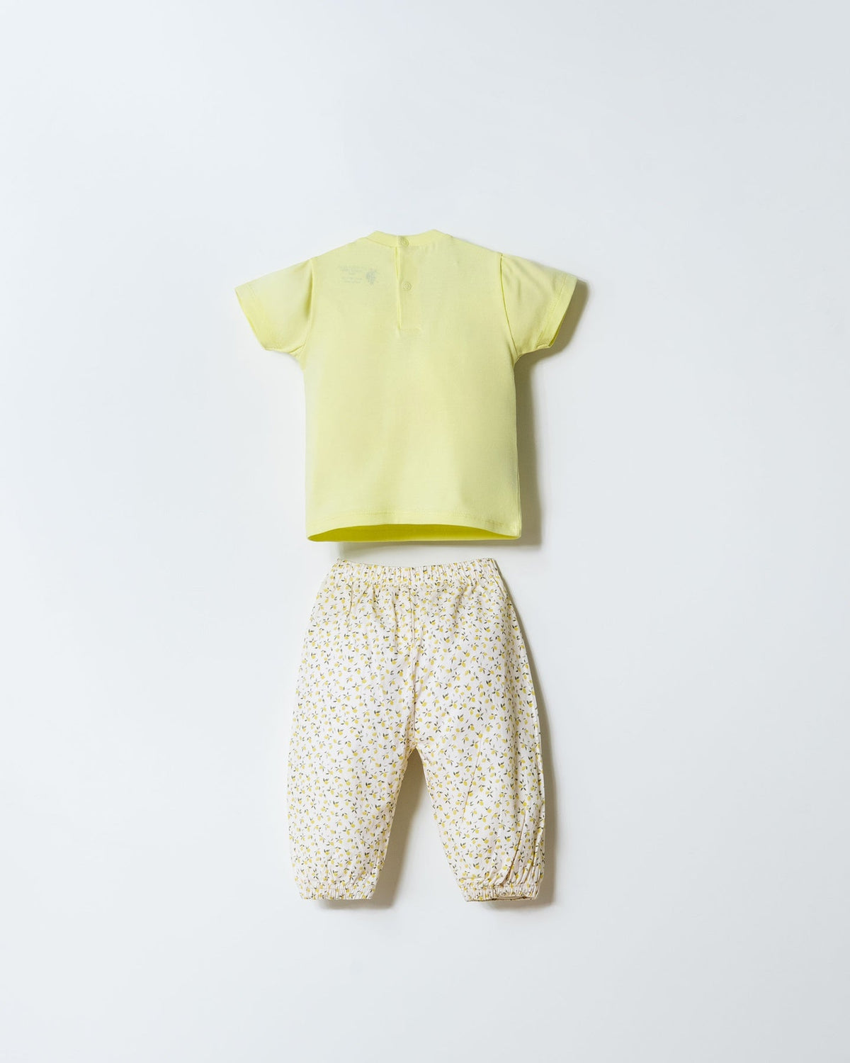 U.S. Polo Assn. žuti komplet za bebe s cvjetnim uzorkom
