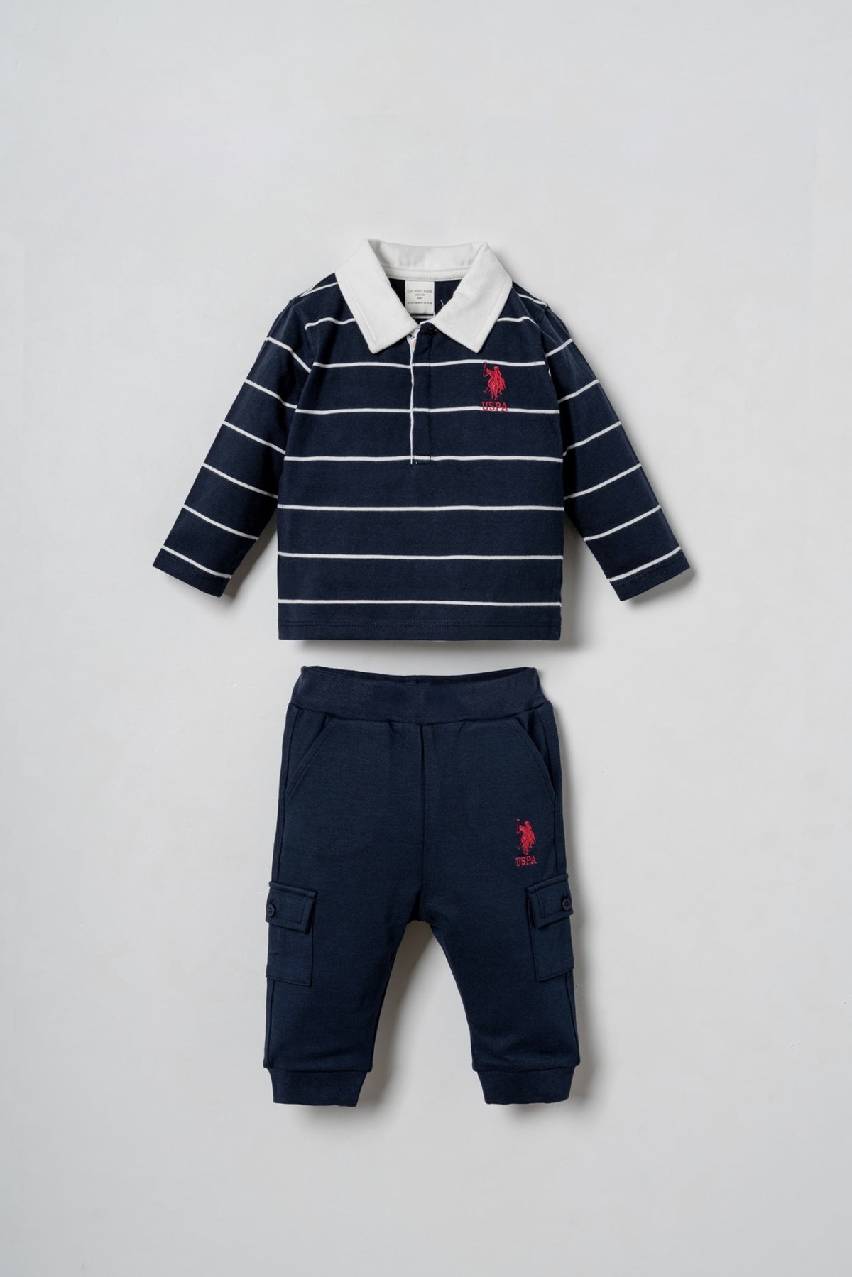 U.S. Polo Assn. teget komplet trenerke za bebe s prugastom polo majicom i cargo hlačama