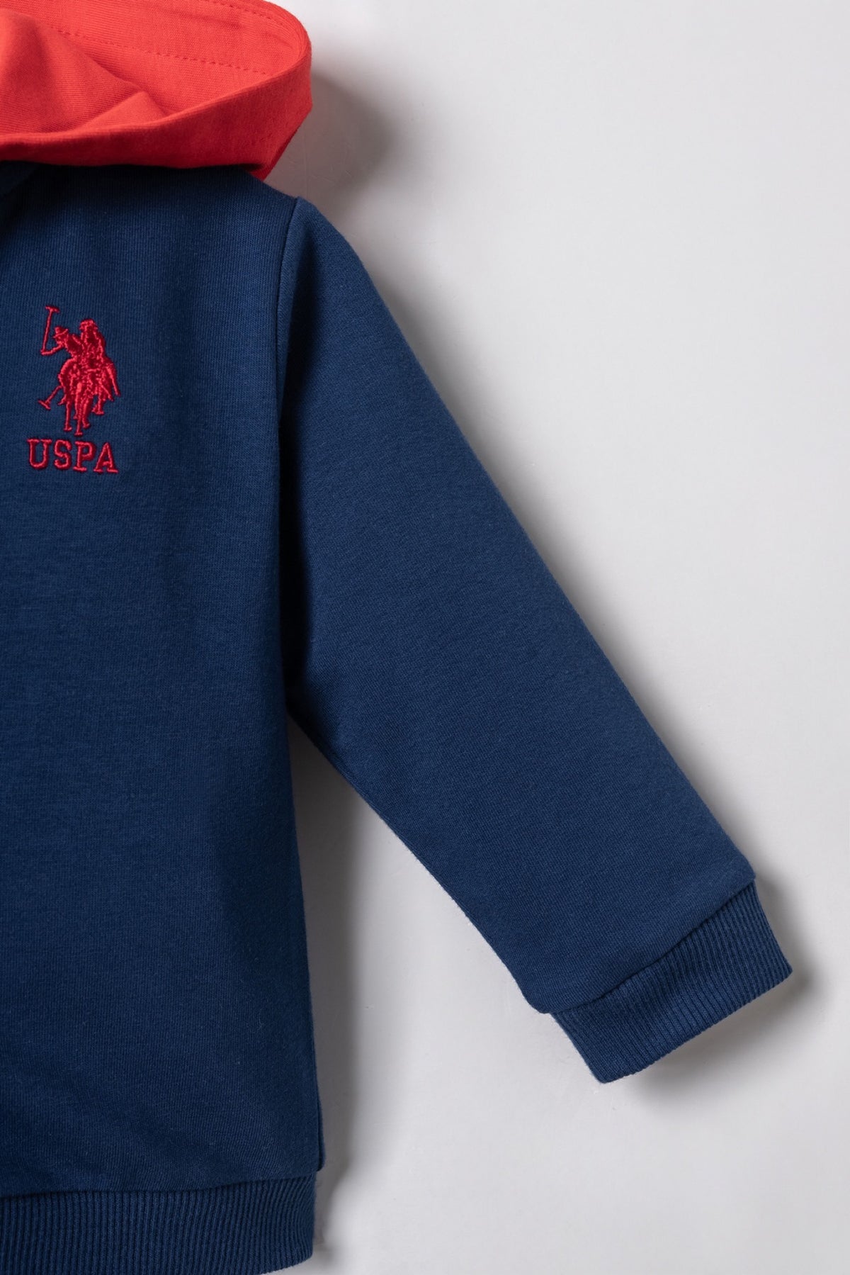 U.S. Polo Assn. teget komplet trenerke za bebe od 3 dijela s crvenom postavom kapuljače