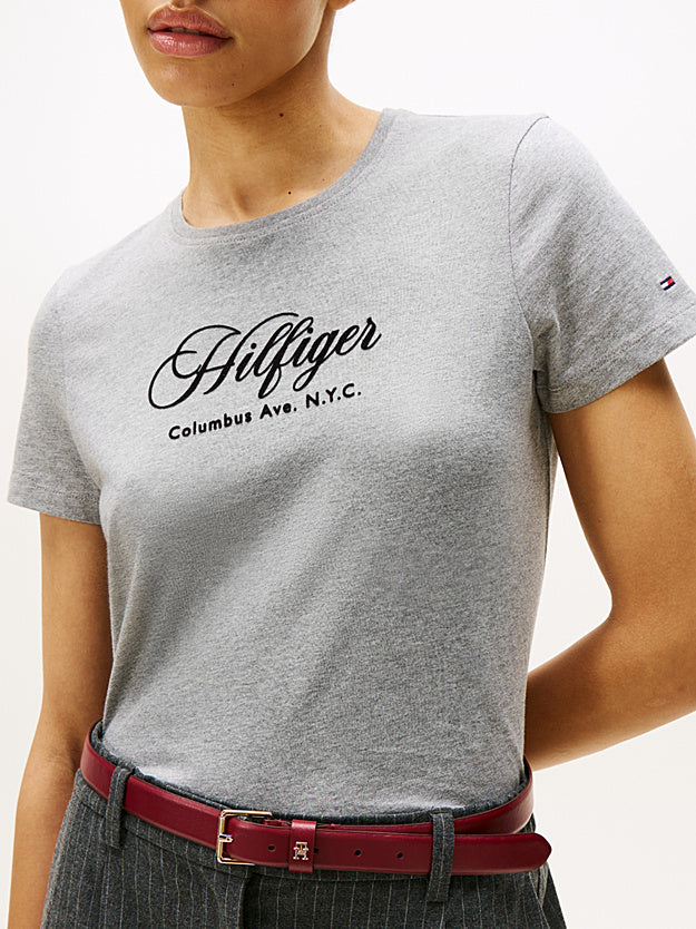 Tommy Hilfiger siva ženska majica kratkih rukava sa natpisom-[SKU]