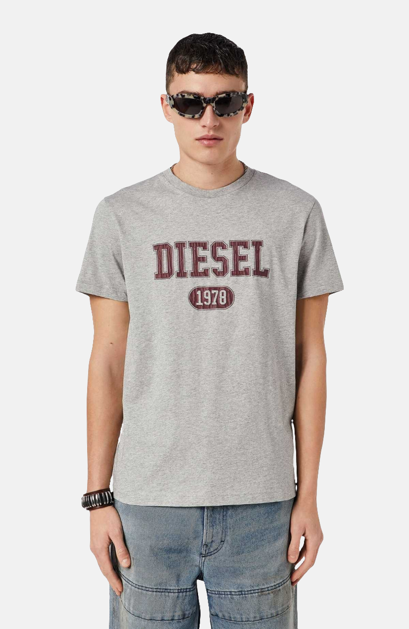 Diesel siva muška majica s vintage natpisom 1978