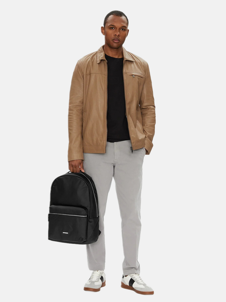 Calvin Klein crni muški ruksak sa prednjim džepom-[SKU]