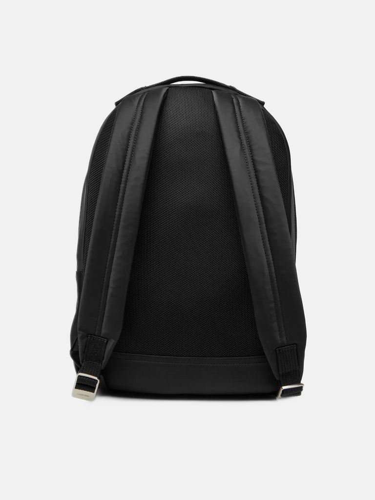 Calvin Klein crni muški ruksak sa prednjim džepom-[SKU]