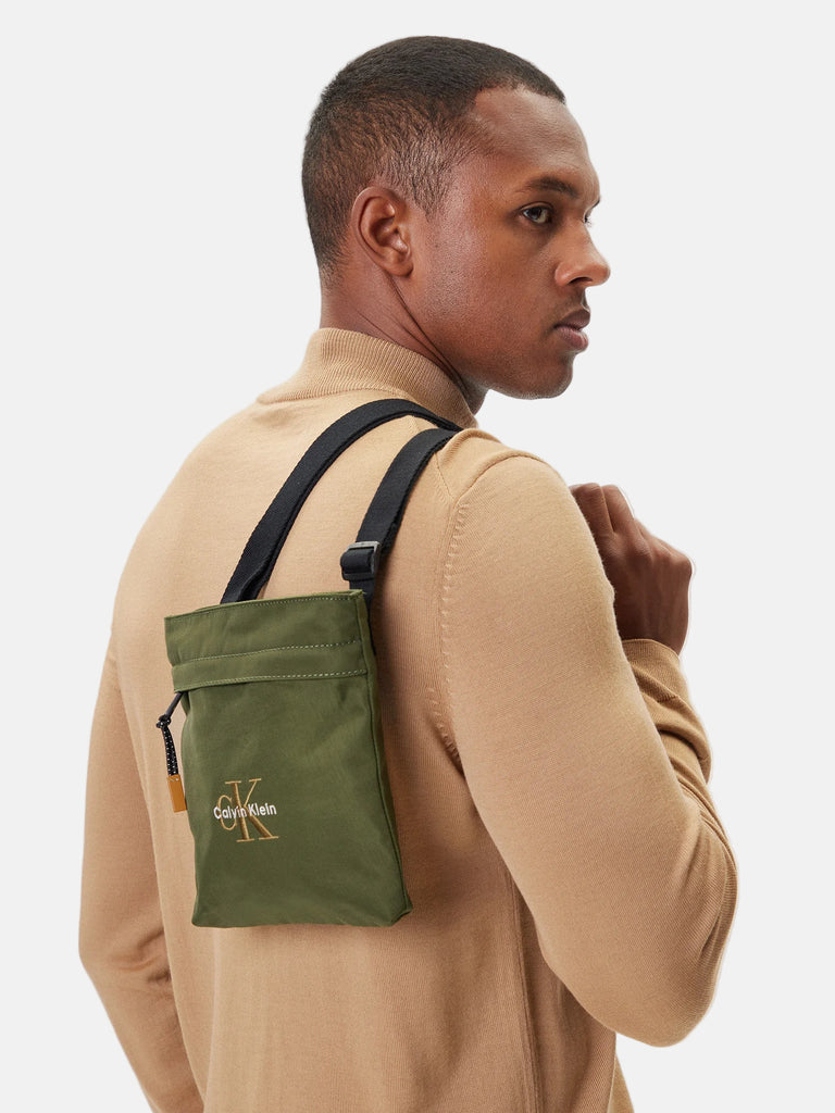 Calvin Klein zelena muška torba sa narandžastim detaljima-[SKU]