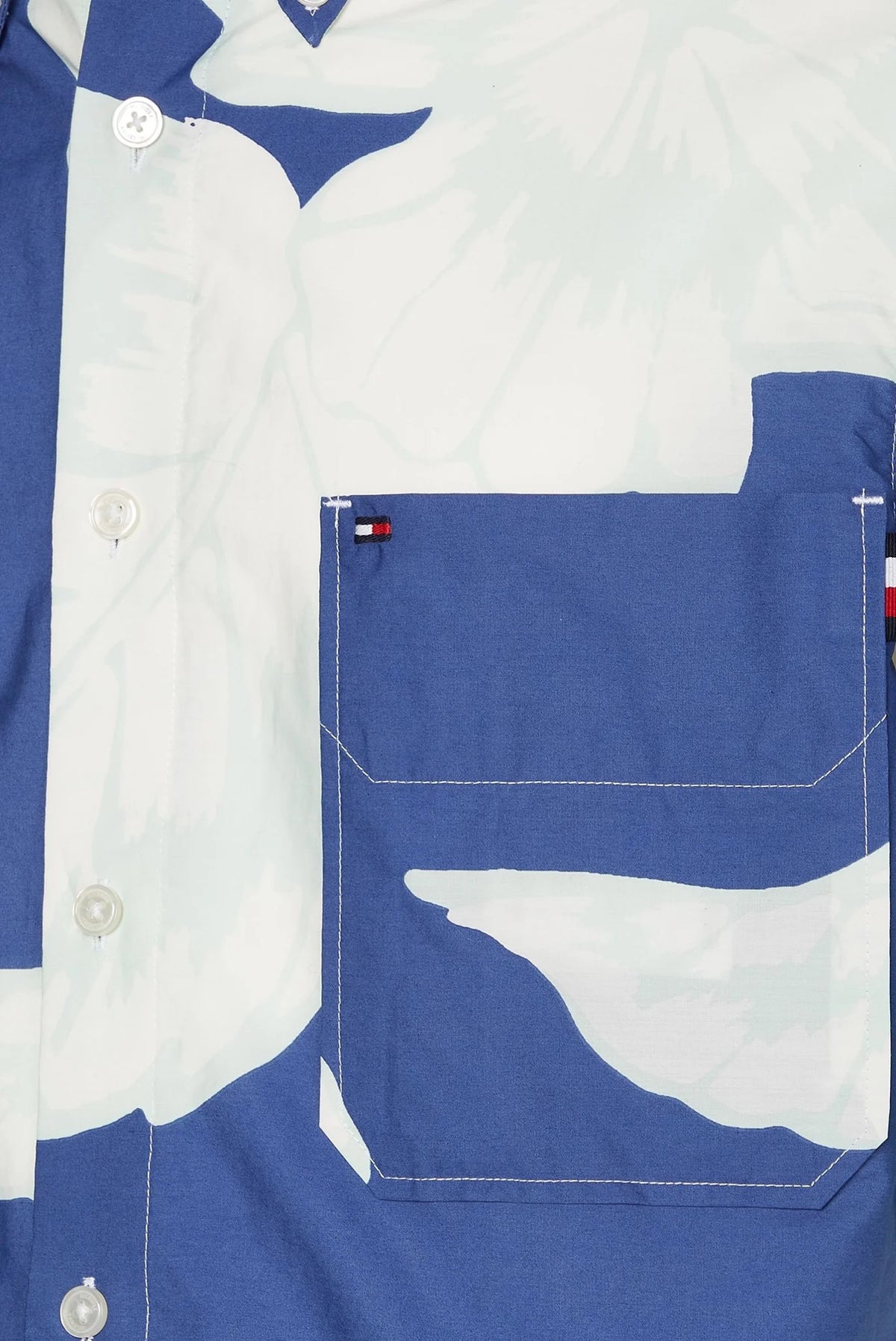 Tommy Hilfiger plava muška košulja kratkih rukava sa velikim cvjetnim printom