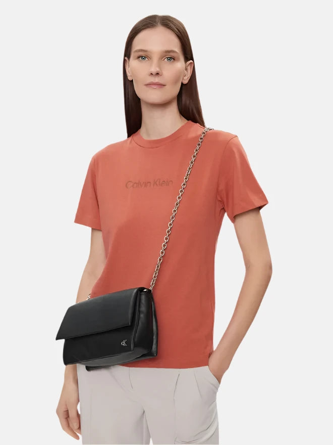 Calvin Klein crna ženska torba sa lancem-[SKU]